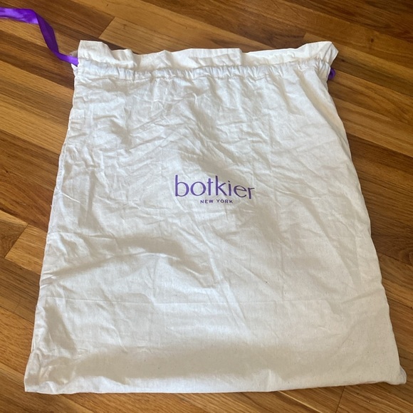 Botkier Women’s Black Shoulder Bag With Zipper Detailing OS - Picture 13 of 13